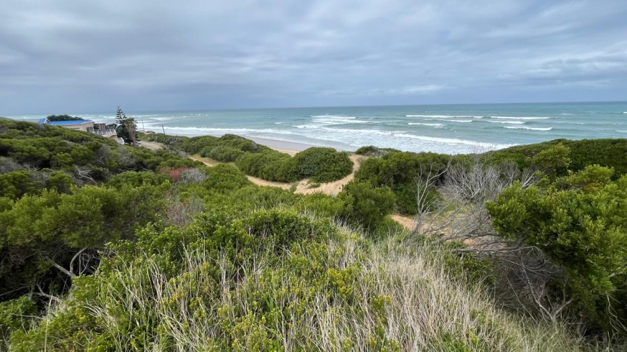Commercial Property for Sale in Paradise Beach Eastern Cape